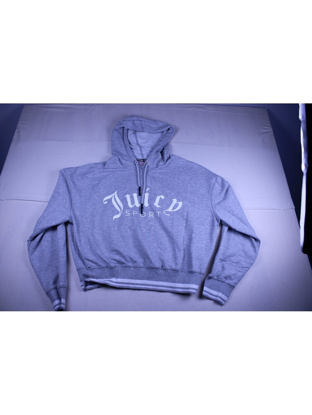 Y2K Style Juicy Couture Sport Cropped Pullover Sweatshirt - L